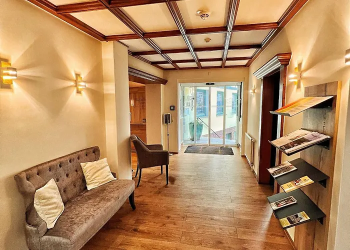 康贝切乡村酒店 诺伊基兴